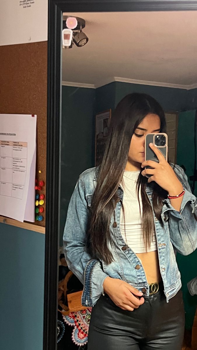 Valeria R.